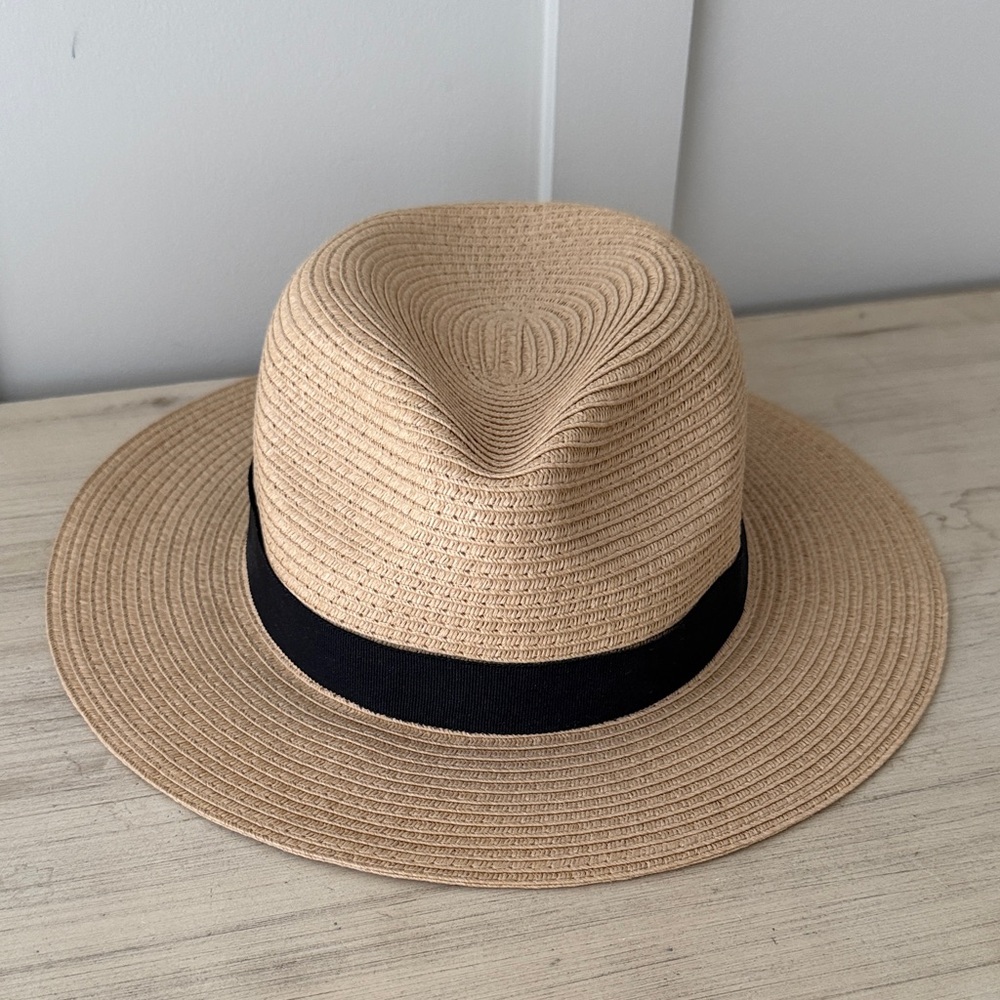 Madewell Tan Straw Fedora with Black Band